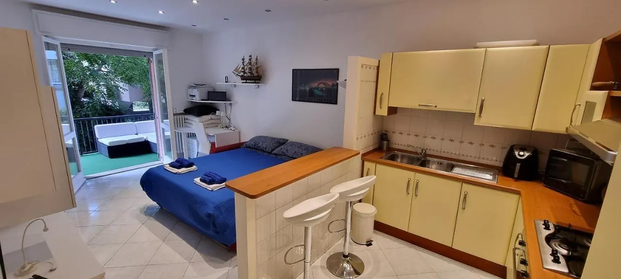 Suite Dream - Rimini - Marina Centro Con Garage Privato Chiuso